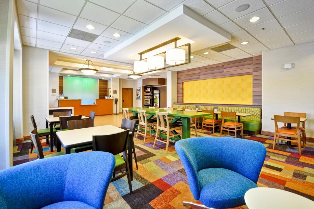 Fairfield Inn & Suites By Marriott Atlanta Vinings/Galleria Smyrna Buitenkant foto