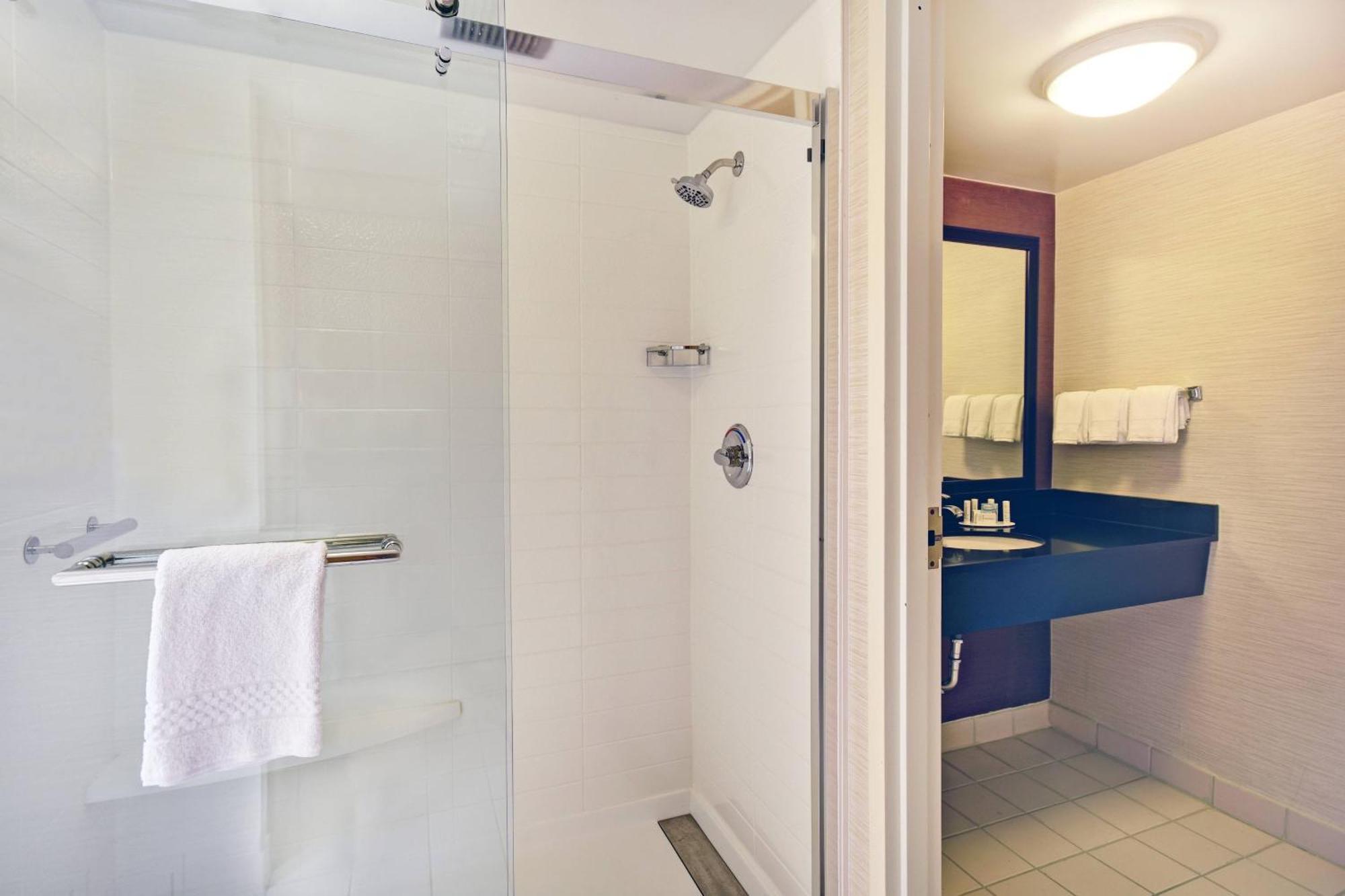 Fairfield Inn & Suites By Marriott Atlanta Vinings/Galleria Smyrna Buitenkant foto